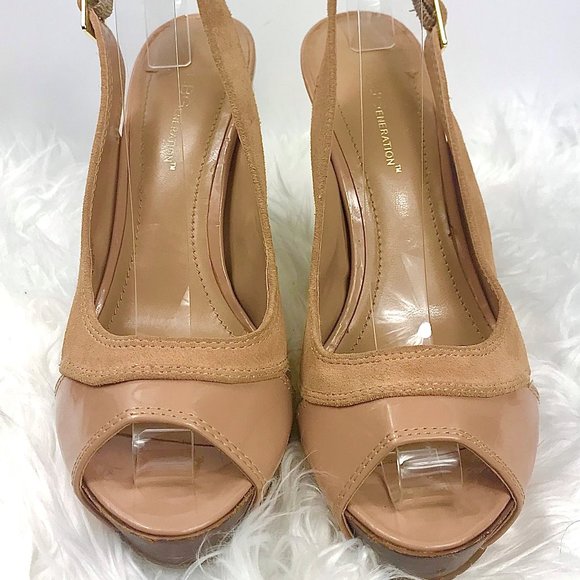 BCBGeneration Leather High Heel Pumps, Size 8.5 - Picture 3 of 8